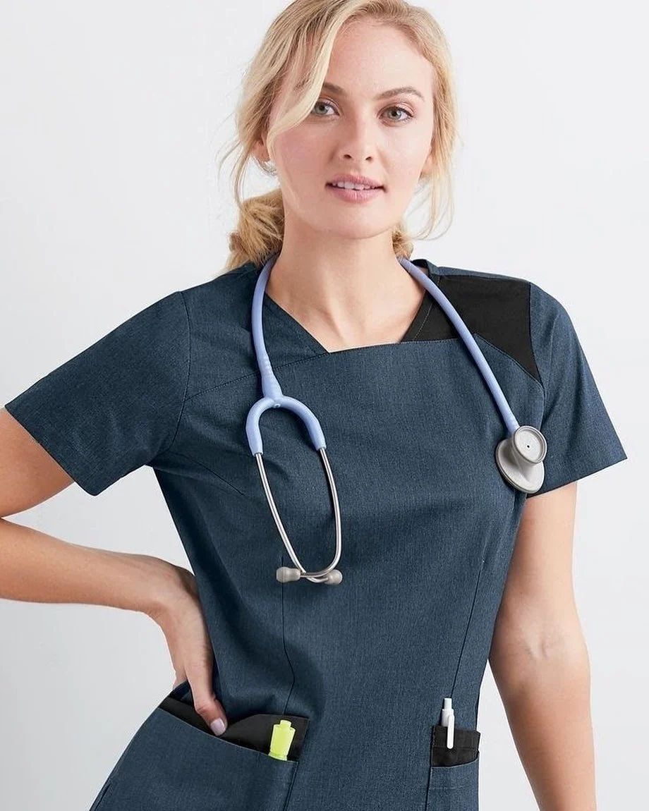 Dating a Nurse: Pros & Cons, Things to Know in 2024 — Datingology